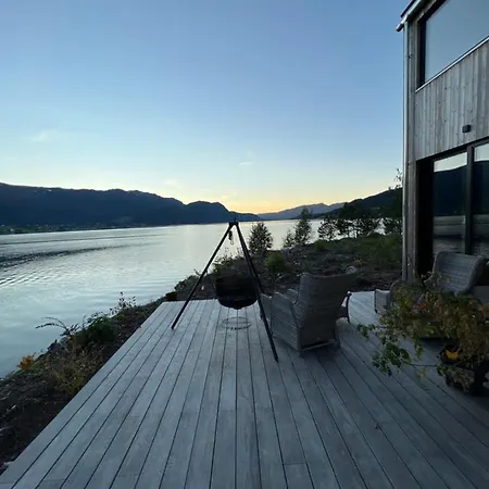 Modern House By The Fjord In Sandane, Nordfjord. 别墅 *